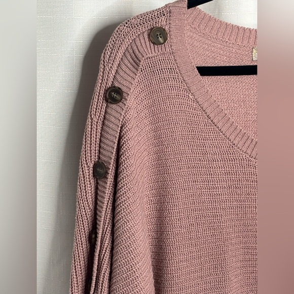 Misia Dusty Pink V-Neck Sweater with Button Accents - Picture 3 of 4